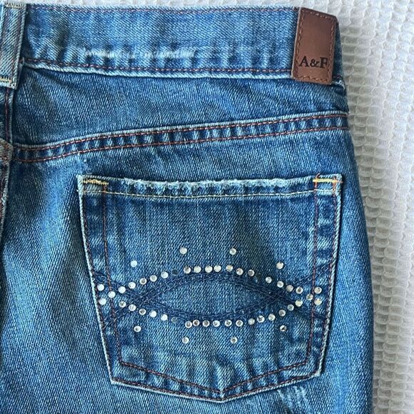 Abercrombie Fitch Women’s Madison Flare Distressed Embellished Blue Jeans Sz 4R - Picture 6 of 13